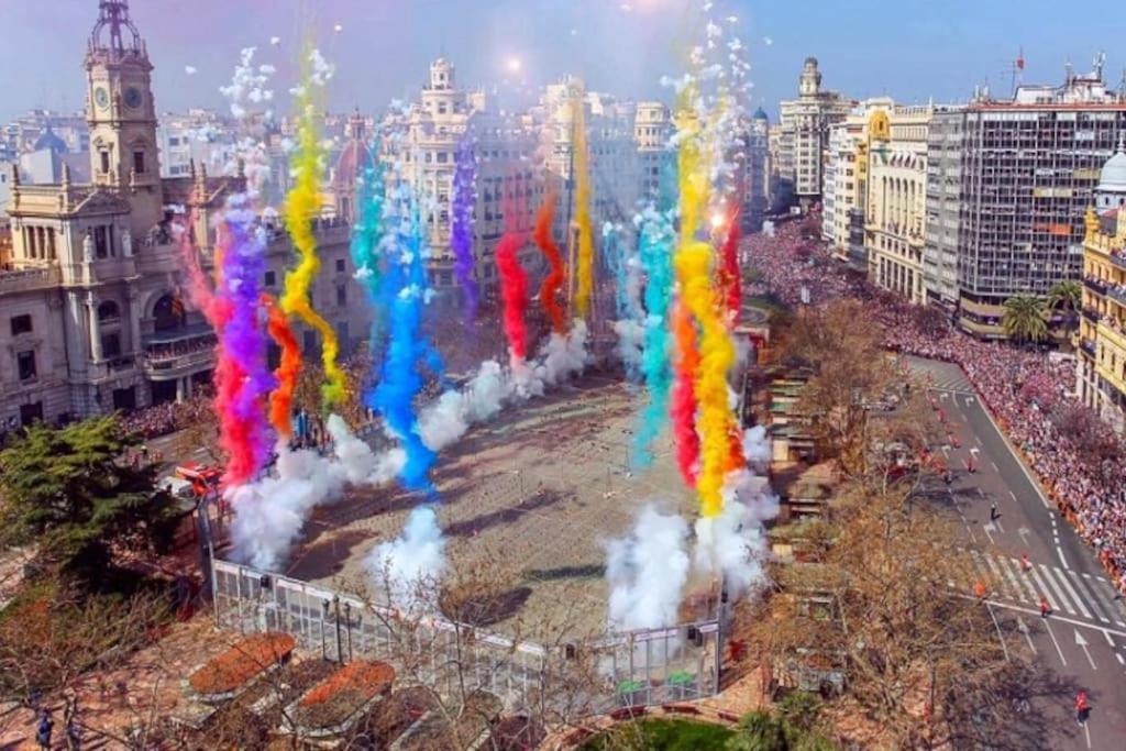 Valencia Las Artes Y Ciencias + Garaje + Netflix Bagian luar foto